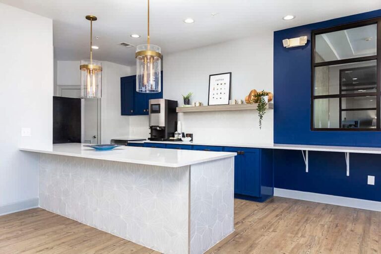 Get some coffee and refreshments at our coffee bar in the clubhouse at our apartments near Perimeter Mall.