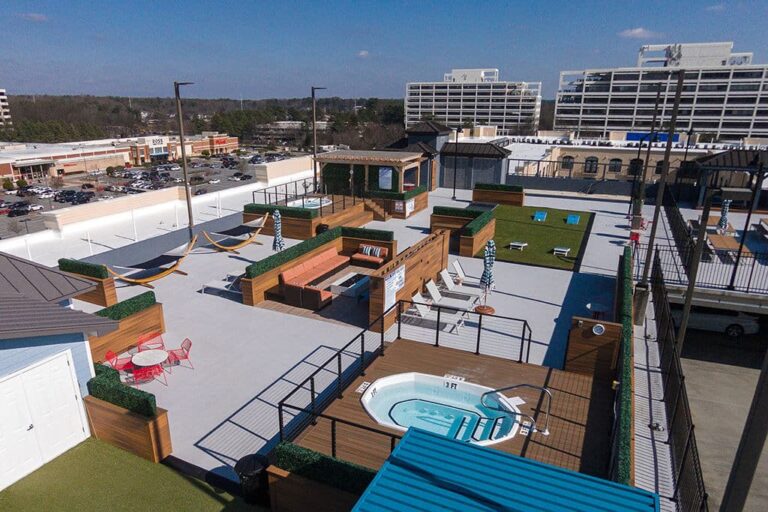 The best rooftop lounge in all of Dunwoody at Flats at Perimeter Place apartments near Perimeter Mall.